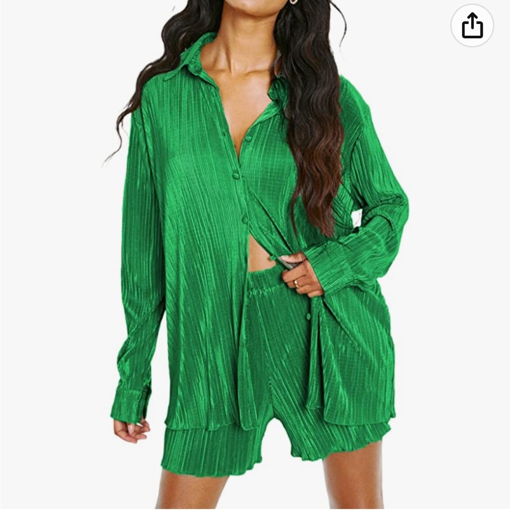 Brand new Two piece oversized button down and shorts in green